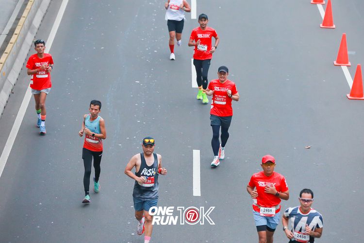 Race photo from ONE RUN 10K 2025