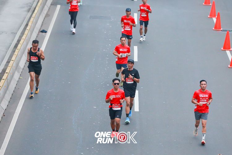 Race photo from ONE RUN 10K 2025