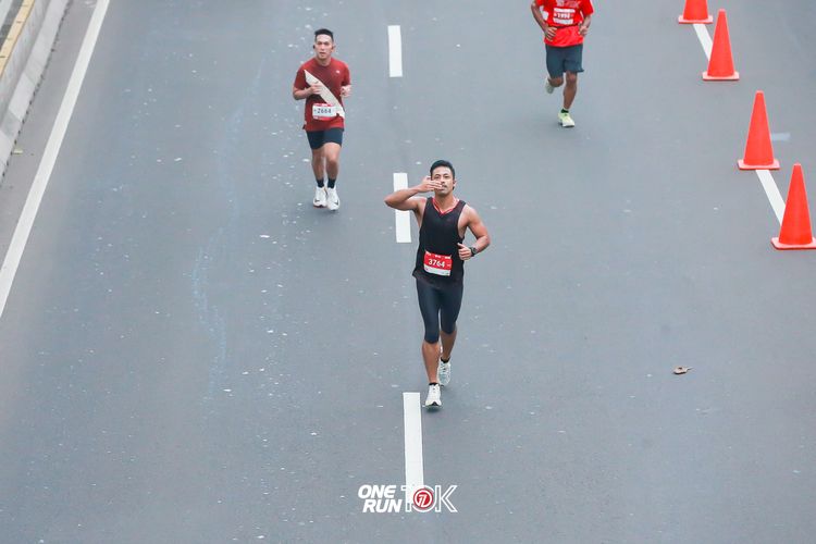 Race photo from ONE RUN 10K 2025
