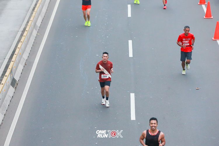 Race photo from ONE RUN 10K 2025
