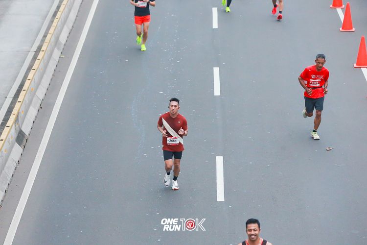 Race photo from ONE RUN 10K 2025