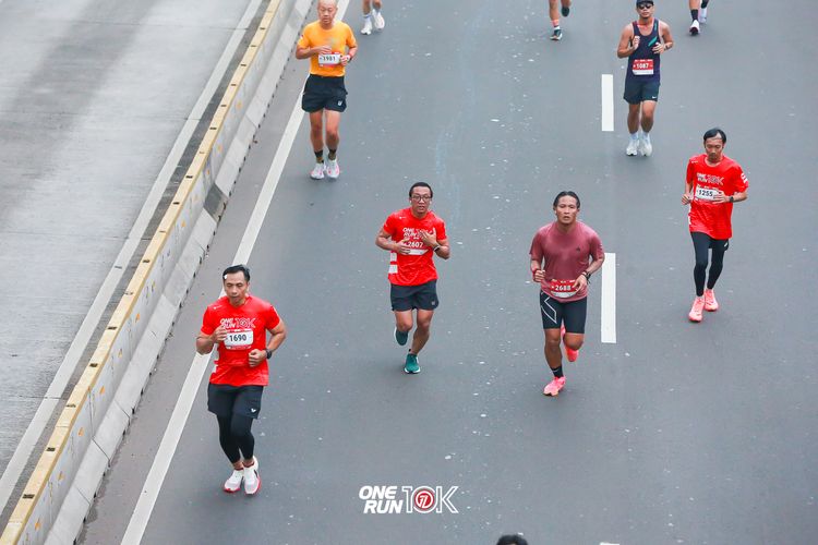 Race photo from ONE RUN 10K 2025