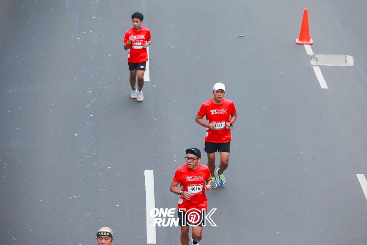 Race photo from ONE RUN 10K 2025