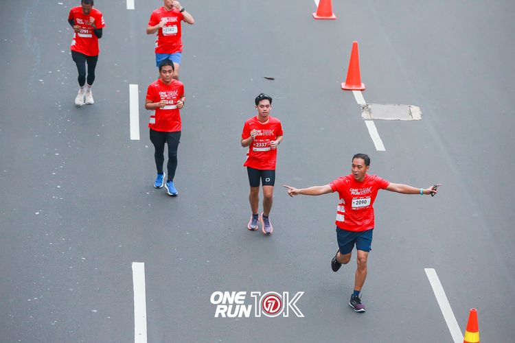 Race photo from ONE RUN 10K 2025