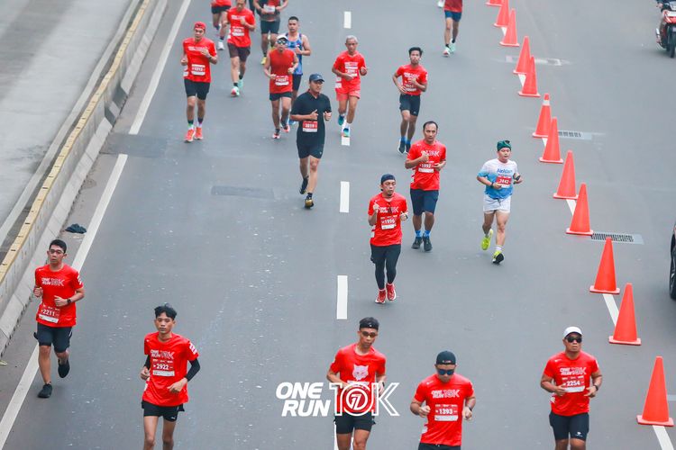 Race photo from ONE RUN 10K 2025