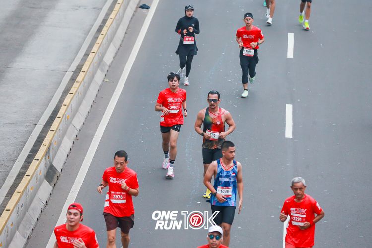 Race photo from ONE RUN 10K 2025