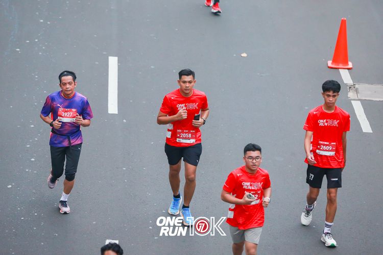 Race photo from ONE RUN 10K 2025