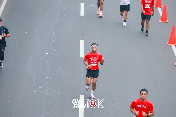 Race photo from ONE RUN 10K 2025