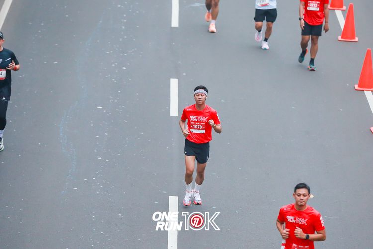 Race photo from ONE RUN 10K 2025