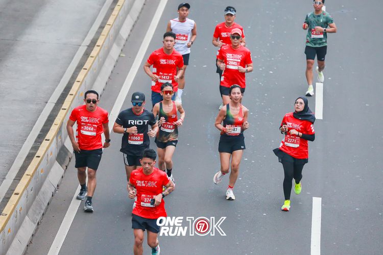 Race photo from ONE RUN 10K 2025