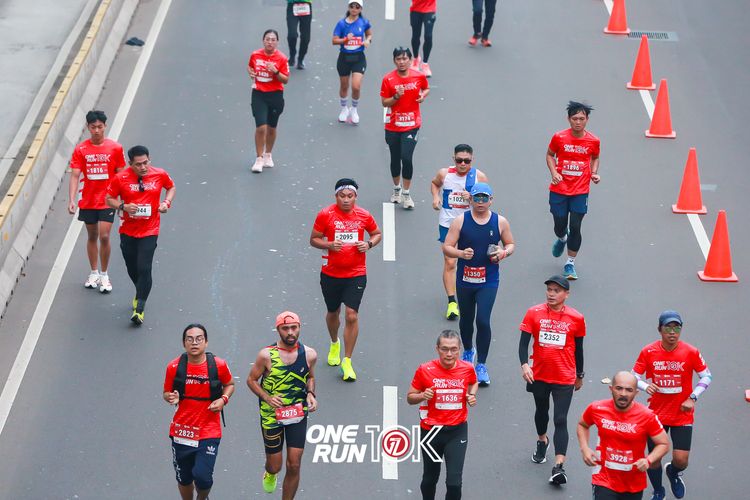 Race photo from ONE RUN 10K 2025
