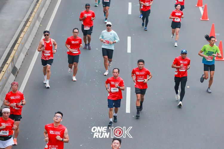 Race photo from ONE RUN 10K 2025