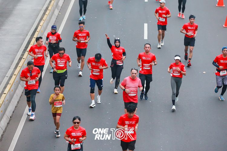 Race photo from ONE RUN 10K 2025