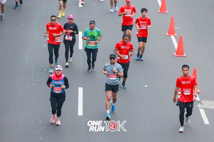 Race photo from ONE RUN 10K 2025