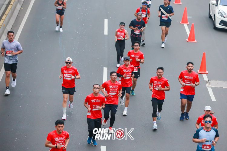 Race photo from ONE RUN 10K 2025