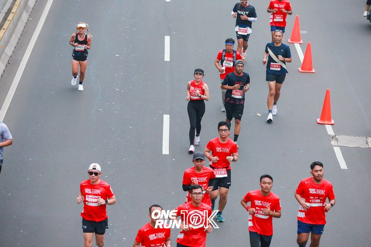 Race photo from ONE RUN 10K 2025