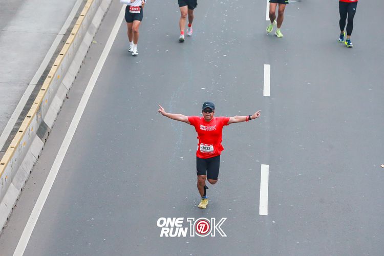 Race photo from ONE RUN 10K 2025