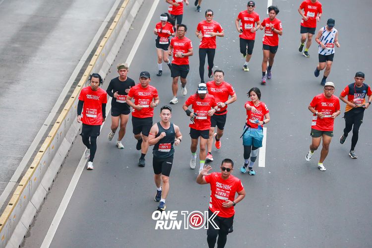 Race photo from ONE RUN 10K 2025