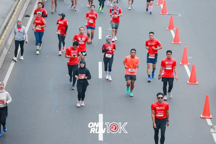 Race photo from ONE RUN 10K 2025