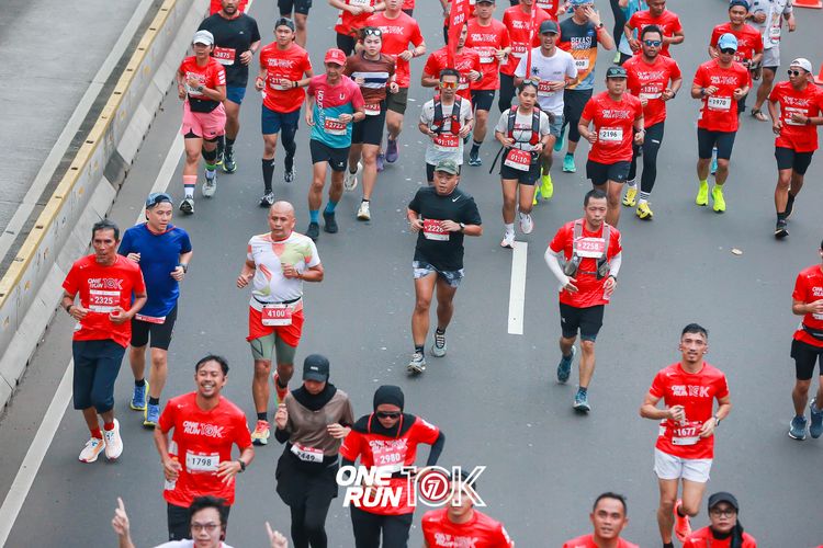 Race photo from ONE RUN 10K 2025