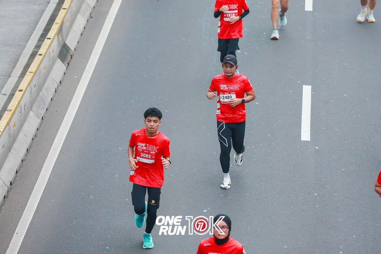 Race photo from ONE RUN 10K 2025