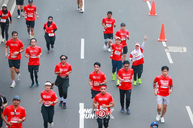 Race photo from ONE RUN 10K 2025