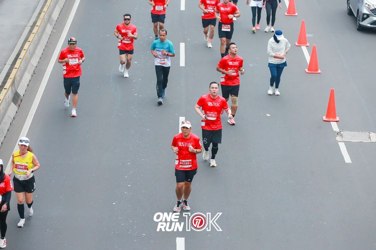 Race photo from ONE RUN 10K 2025