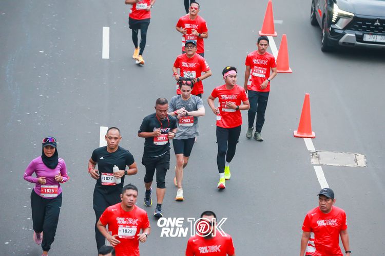 Race photo from ONE RUN 10K 2025
