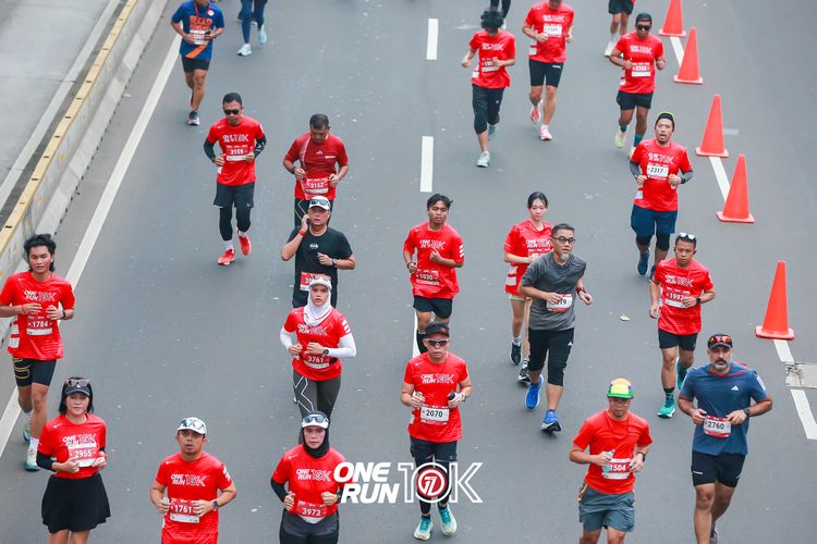 Race photo from ONE RUN 10K 2025