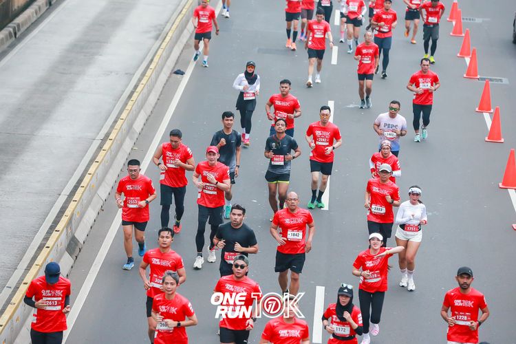 Race photo from ONE RUN 10K 2025