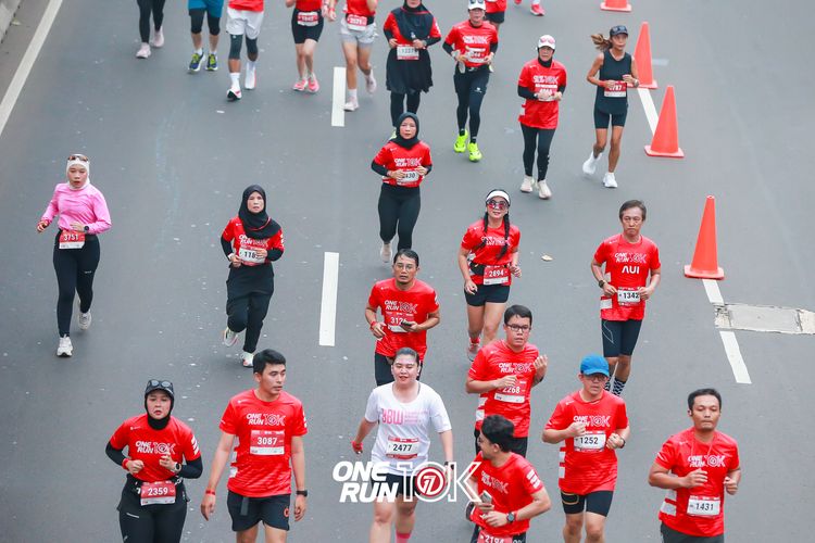 Race photo from ONE RUN 10K 2025