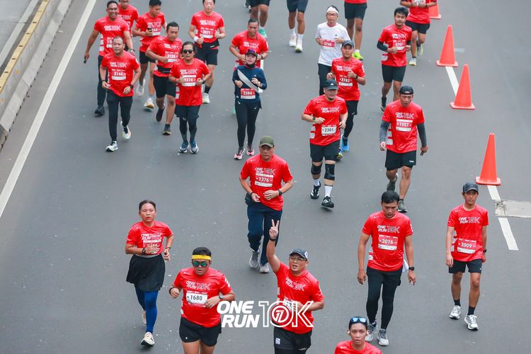 Race photo from ONE RUN 10K 2025