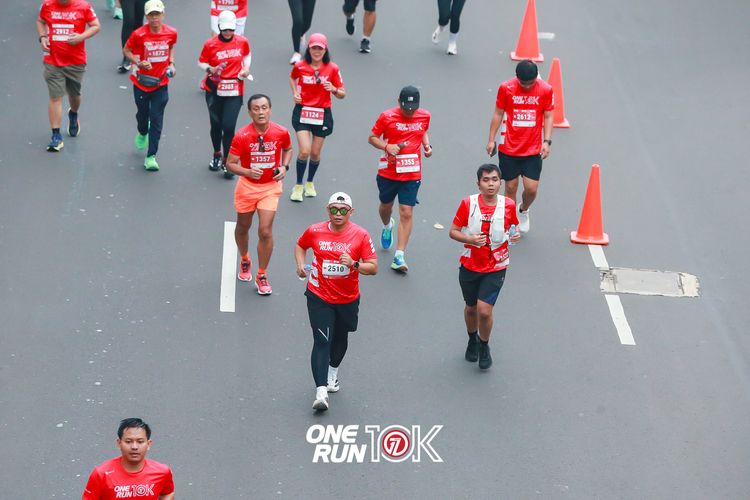 Race photo from ONE RUN 10K 2025