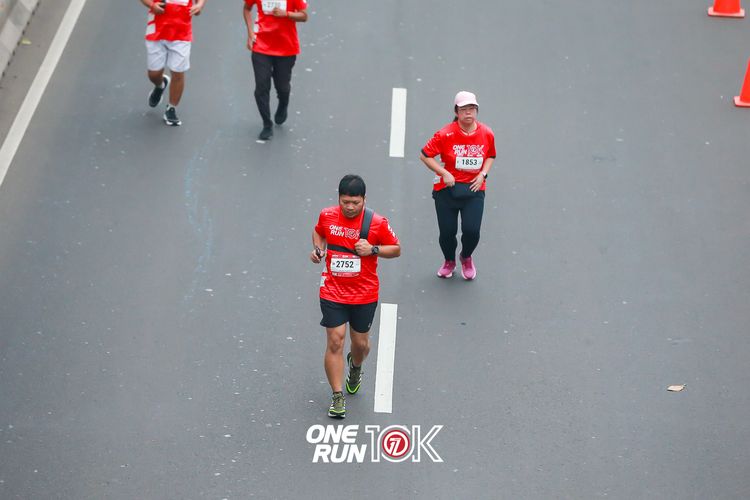 Race photo from ONE RUN 10K 2025