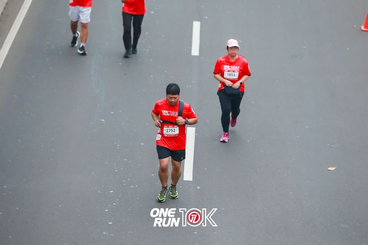 Race photo from ONE RUN 10K 2025