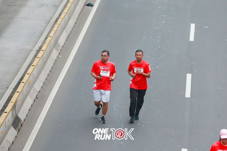 Race photo from ONE RUN 10K 2025