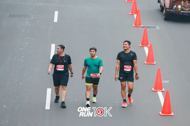 Race photo from ONE RUN 10K 2025