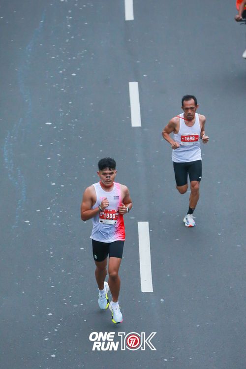 Race photo from ONE RUN 10K 2025