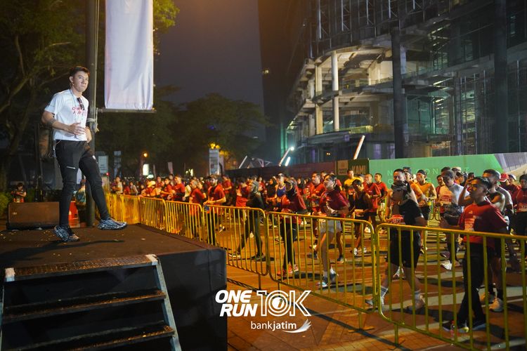Race photo from ONE RUN 10 K