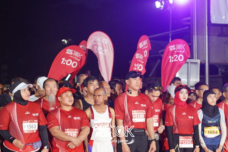 Race photo from ONE RUN 10 K
