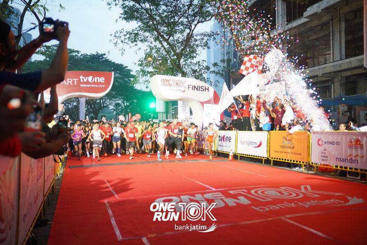 Race photo from ONE RUN 10 K