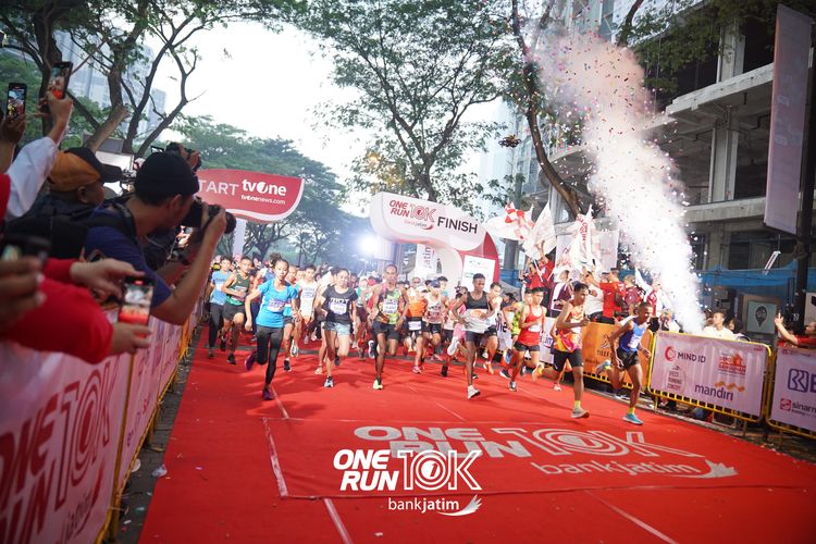 Race photo from ONE RUN 10 K