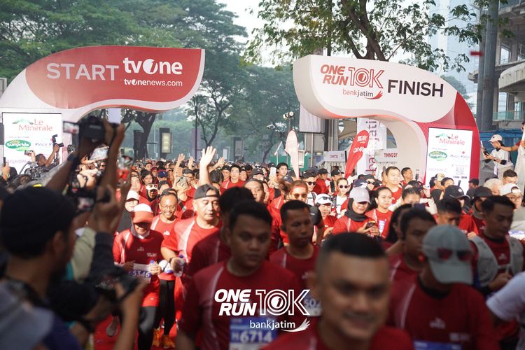 Race photo from ONE RUN 10 K