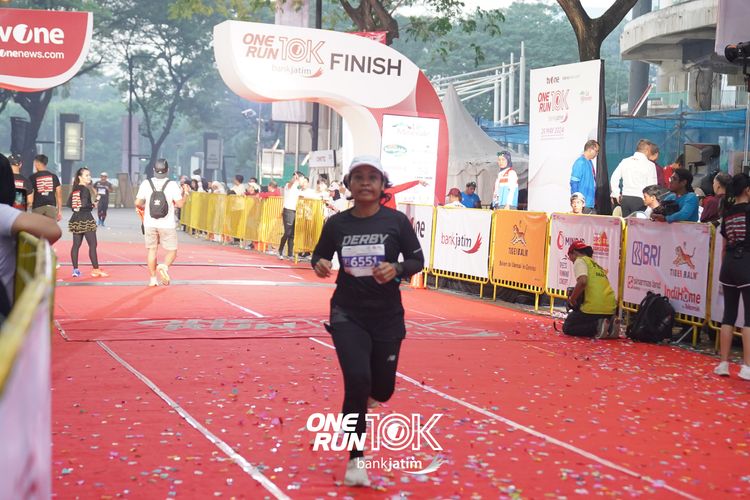 Race photo from ONE RUN 10 K