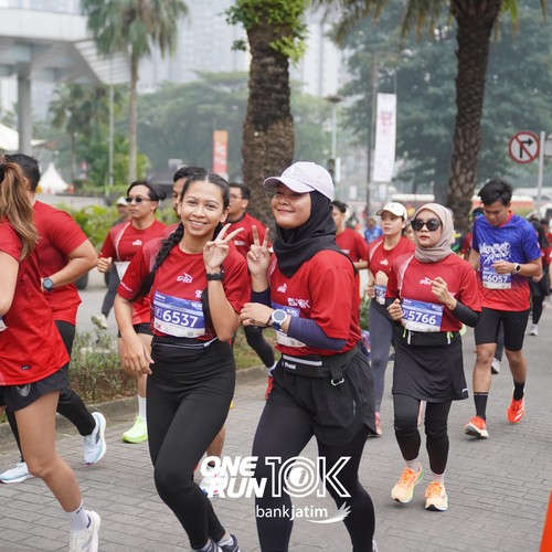 Race photo from HELLO WORLD RUN 2026 - 121
