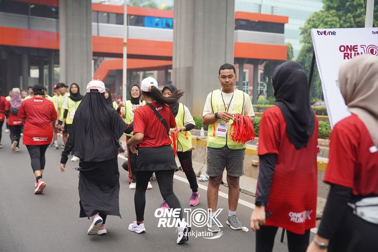 Race photo from ONE RUN 10 K