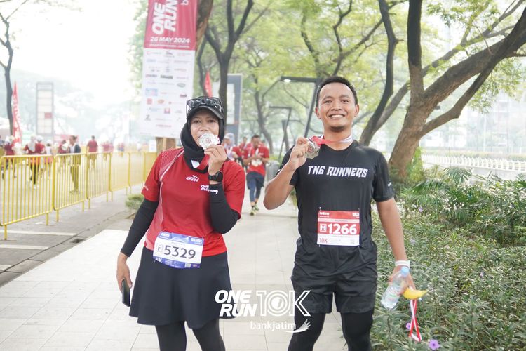Race photo from ONE RUN 10 K