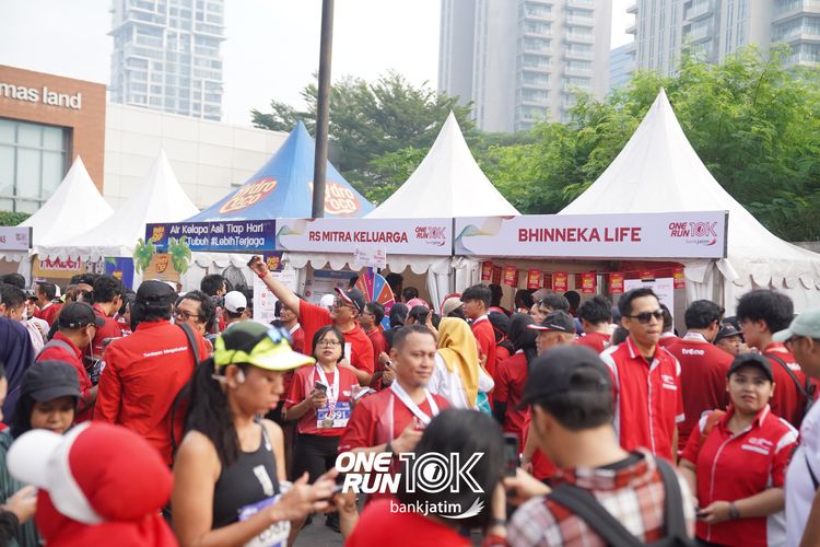 Race photo from ONE RUN 10 K