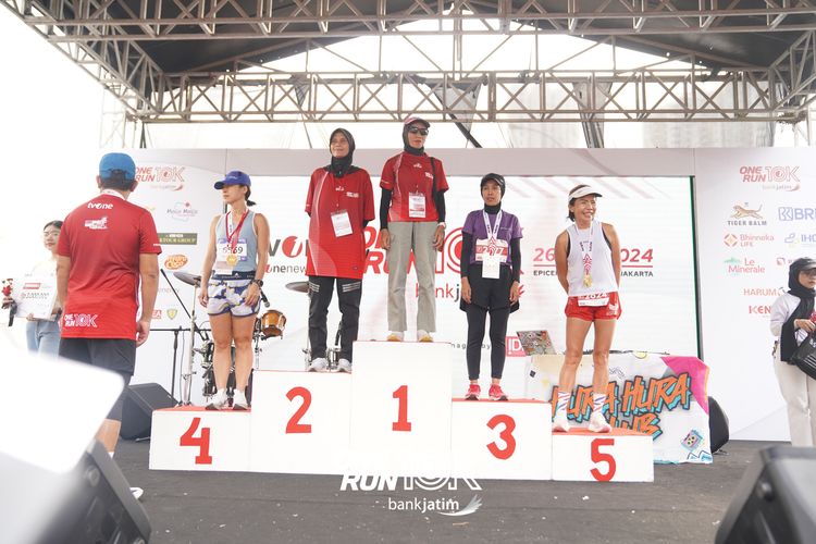 Race photo from ONE RUN 10 K