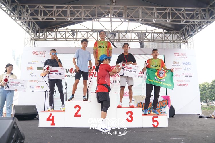 Race photo from ONE RUN 10 K